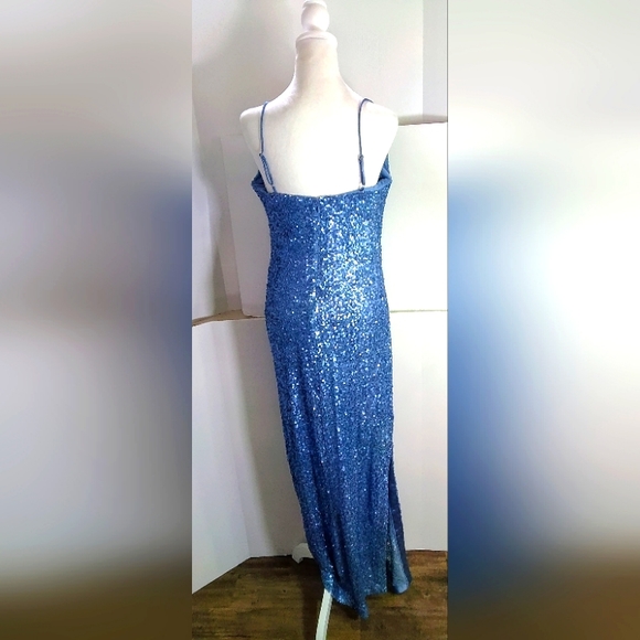 Laundry by Shelli Segal Sequin Cowl Neck Gown Blue Woman's Size 10 - Picture 4 of 5